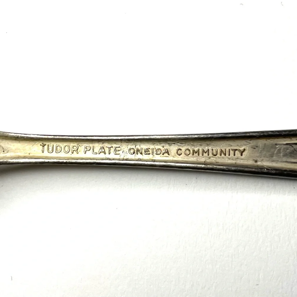 Vintage American Silver Co.Decorative Silverplate Serving Spoons - Set of 2